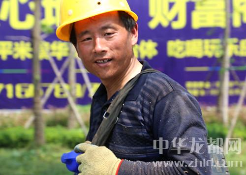 致敬！“五一”堅(jiān)守崗位的“最美勞動(dòng)者”